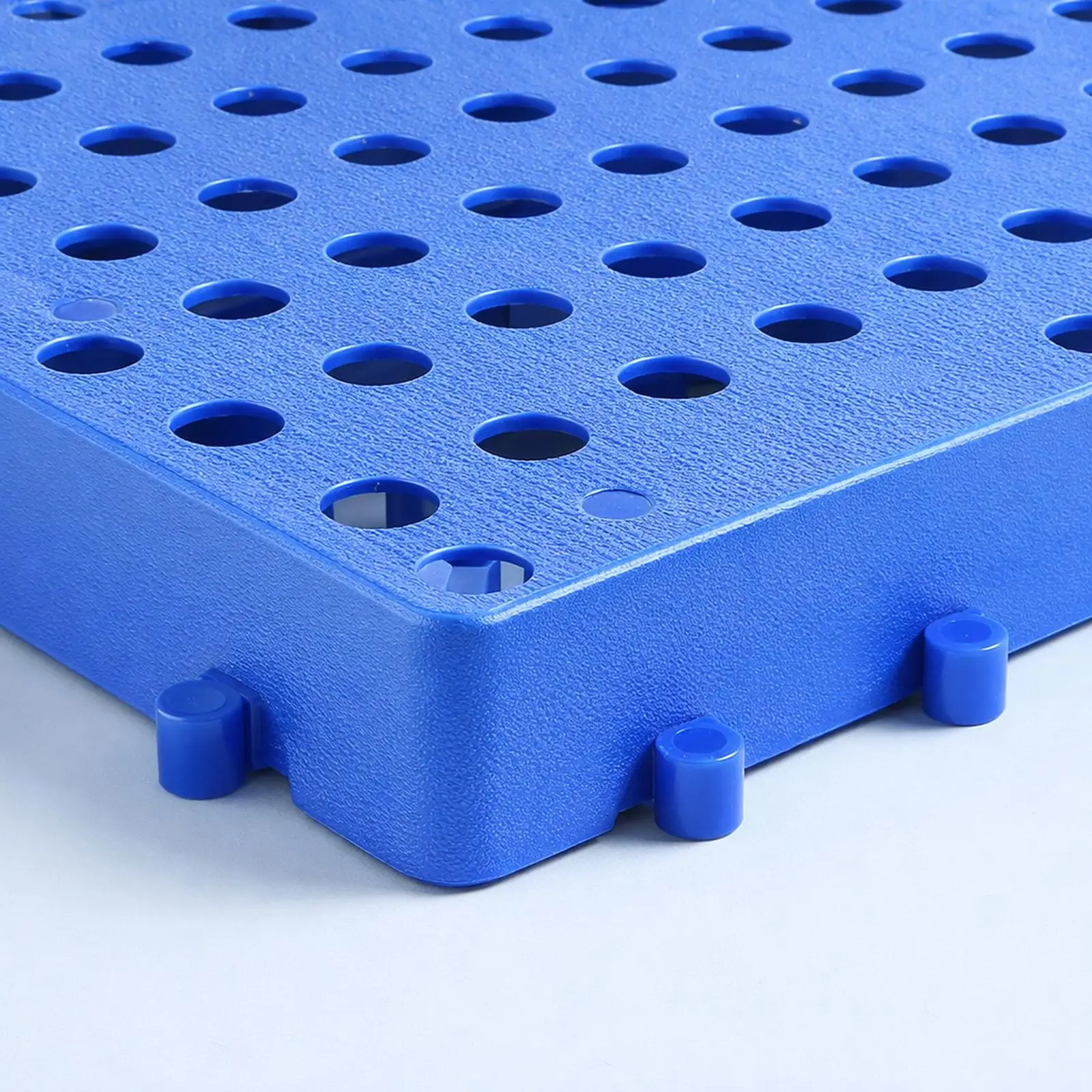Storage Pad Easy Stack Interlocking Ventilation Waterproof Floor Pallet Multifunctional Platform for Industrial Supermarket
