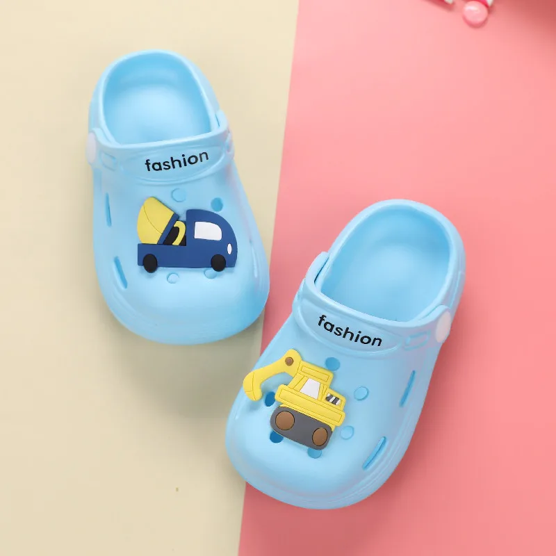 Cartoon Children's Slippers Comfort Soft Sole Hole Shoes Boys Girls Indoor Non Slip Lightweight Garden Slides Baby Home Slippers