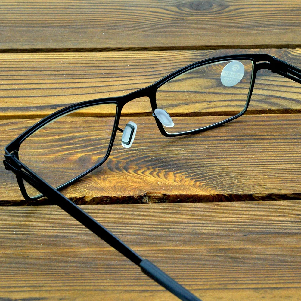 Titanium Alloy No Screws and Solder Joints Fashion Reading Glasses +0.75 +1 +1.25 +1.5 +1.75 +2 +2.5 +2.75 to +4 Include PU CASE