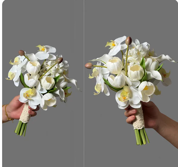 

White bouquets holding flowers Bride wedding diy artificial flower ornaments licensing flower props hot wedding photography by h