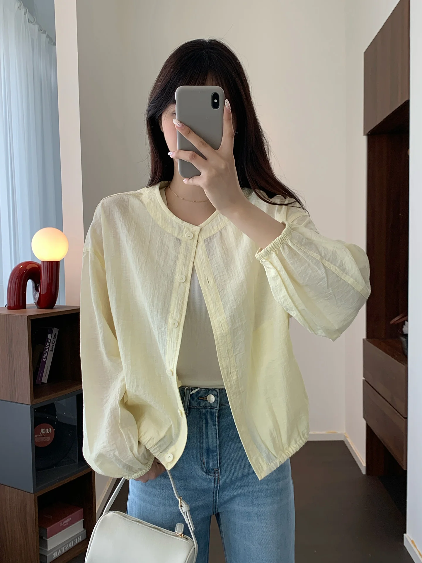 

Lightweight Breathable Loose Texture Linen Blend round Neck Long Sleeve Shirt Top Thin Outerwear Women's Simple Commute Style