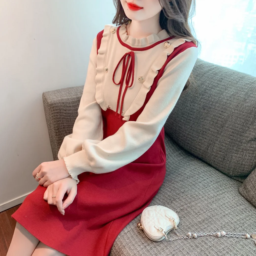 Spring and Autumn Xiaoxiang Temperament Style Long Sleeved Fake Two Pieces Women's New Lotus Leaf Edge Knitted Dress