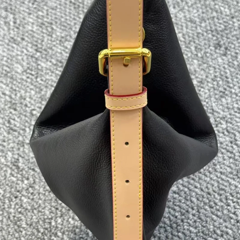 الأحرف الأولى المخصصة المخصصة للأكياس النحيفة من الجلد الأصلي للنساء حقائب مصممة فاخرة ومحافظ 2025 جديدة في حقيبة كتف طبيعية صغيرة من البقر الناعمة جودة عالية ًالشحن مجانا وصول الشحن السريع #5