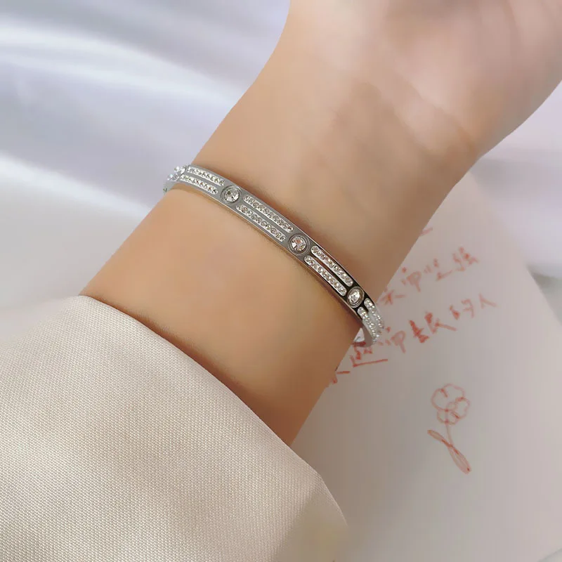 Fashion Gold Color Metal Stainless Steel Bangles For Women OL Style High Quality Transparent CZ Cubic Zirconia Bracelets