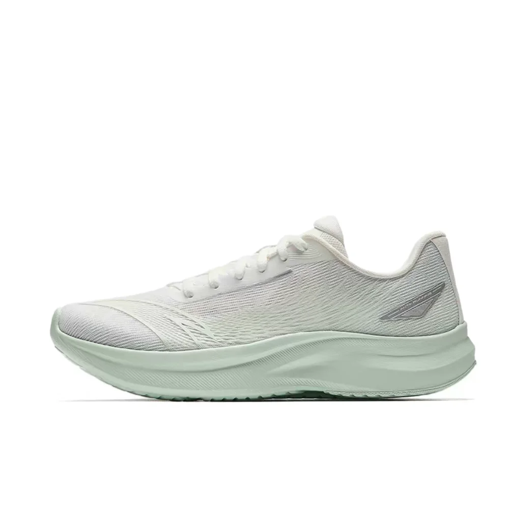 Anta Wind Speed Women's Versatile, Cushioned, Non-Slip, Durable, Lightweight Low-Top Running Shoes - White/Green 922535561-2