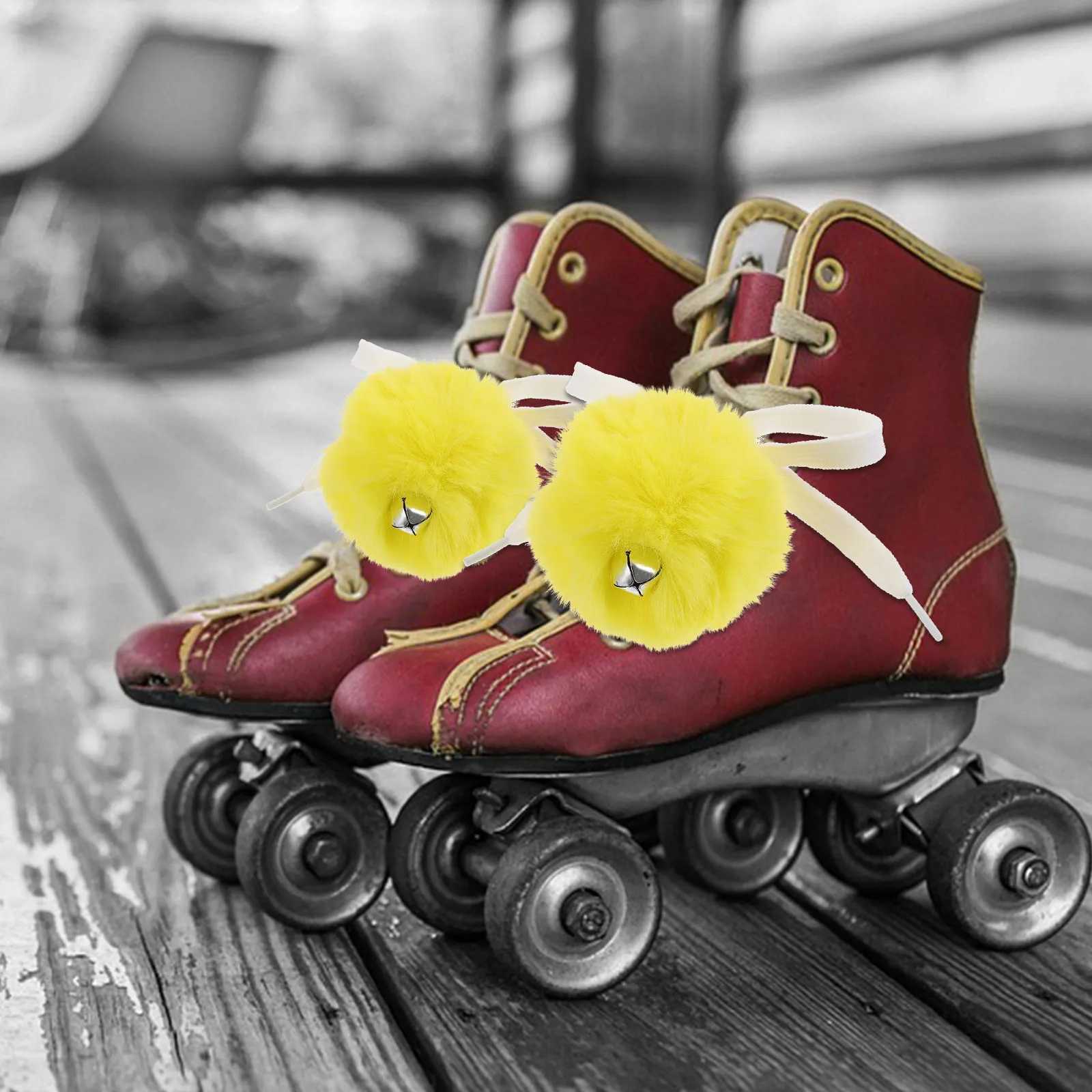 

2 шт. помпоны для роликовых коньков с колокольчиком, аксессуары для катания с высокой видимостью, яркие цвета, тонкая работа, для ледовых и роликовых коньков