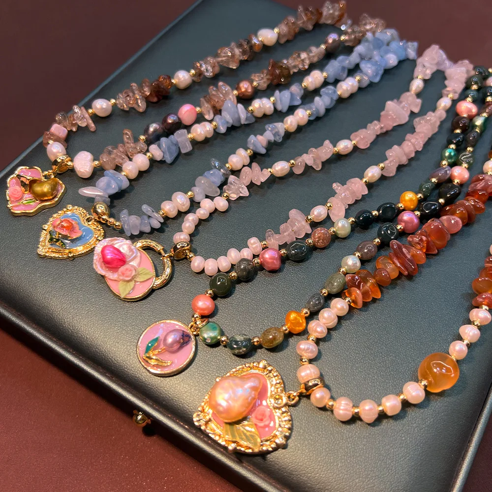 

Garden oil painting natural pearl mixed color natural stone crystal Amazon stone handmade bead old money style necklace