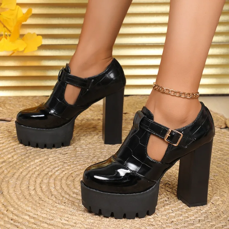 

2025 New Comfortable Women's Elegant Trend Buckle Cut-out Platform Heels Baotou Autumn Fashion Mary Jane Women's Shoes