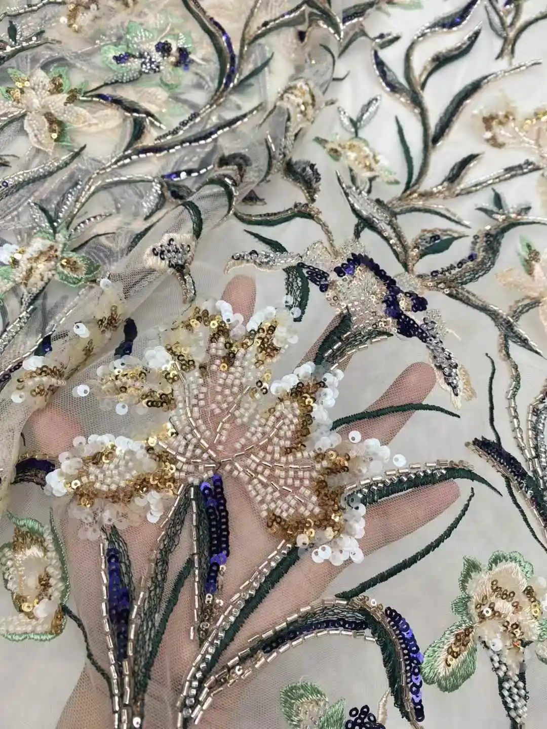 

2025 Luxury African Groom Beaded Lace Fabric Embroidery French Mesh Sequins Lace Fabric Nigerian Tulle Lace For Bride Wedding