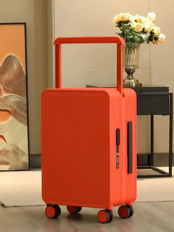 Рисунок 2 - Чемодан с широкой ручкой