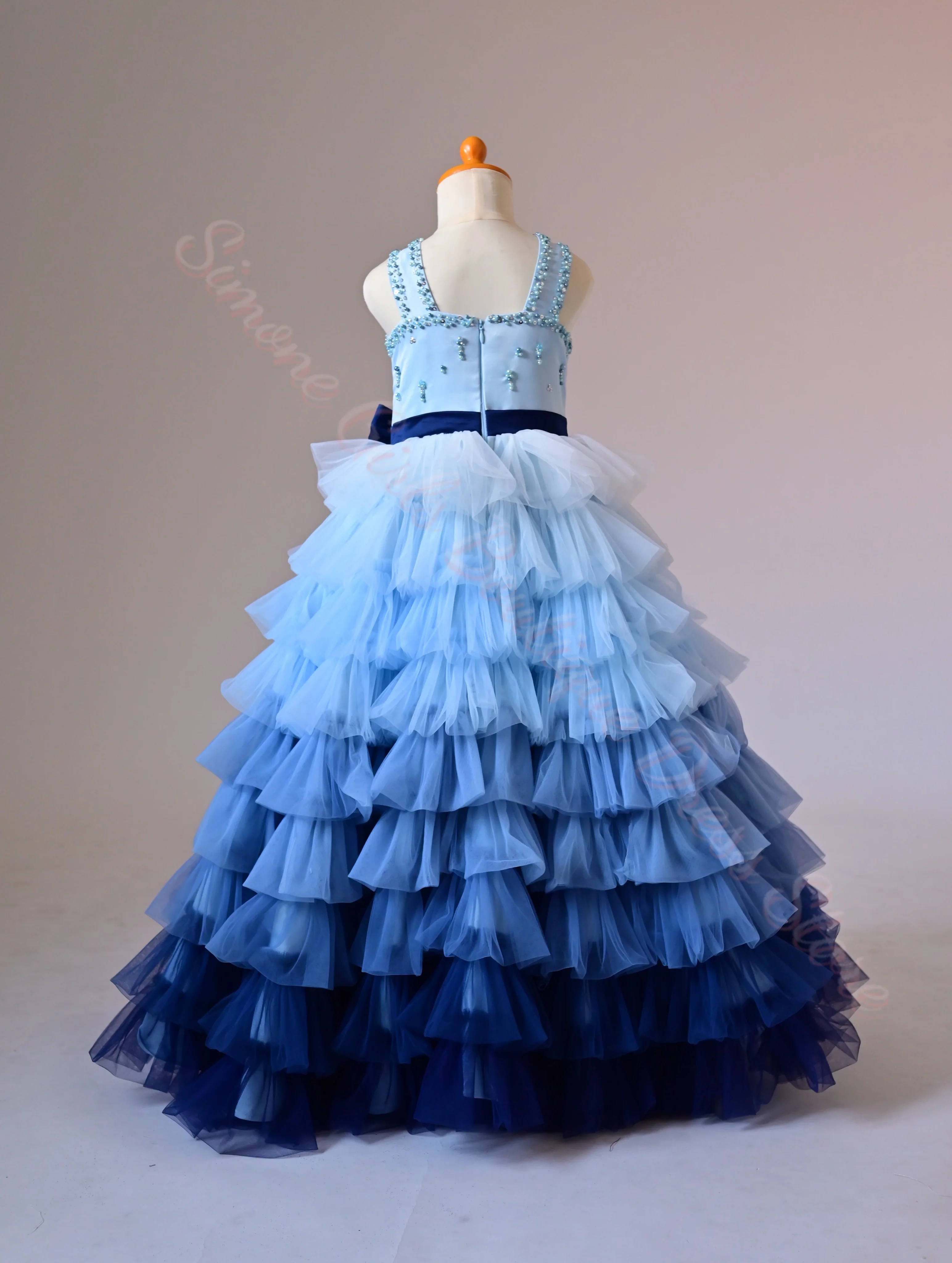 Customized Flower Girl Dress Sleeveless V Neck Bow Belt Multi Layer Ruffle Floor Length For Pageant Studio Portrait Birthday