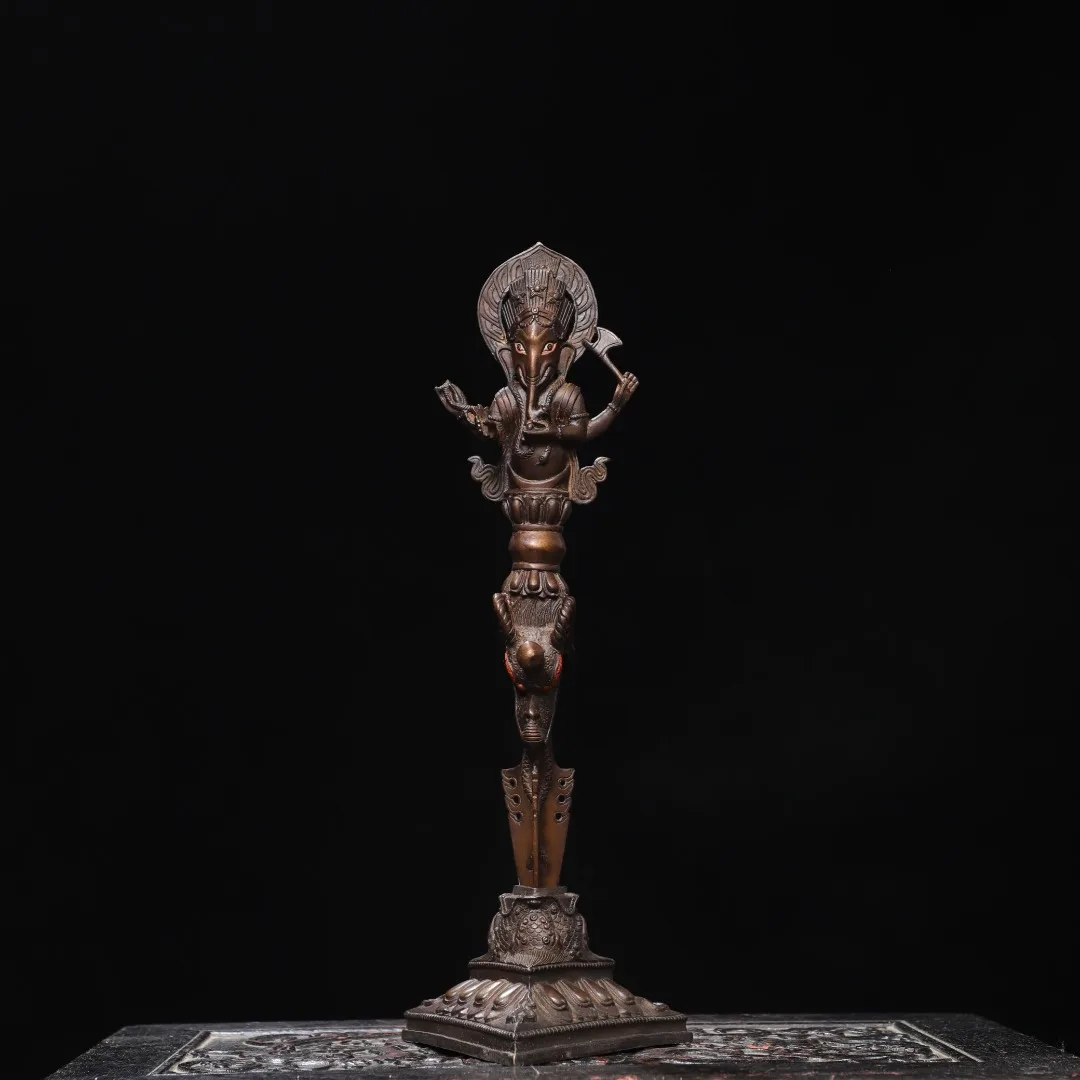 Amuleto Antiguo de Bronce Dorado con Cinabrio, Ganesha Sentado, Dorje Vajra Phurpa, Base de Plataforma de Buda Loto Dharam