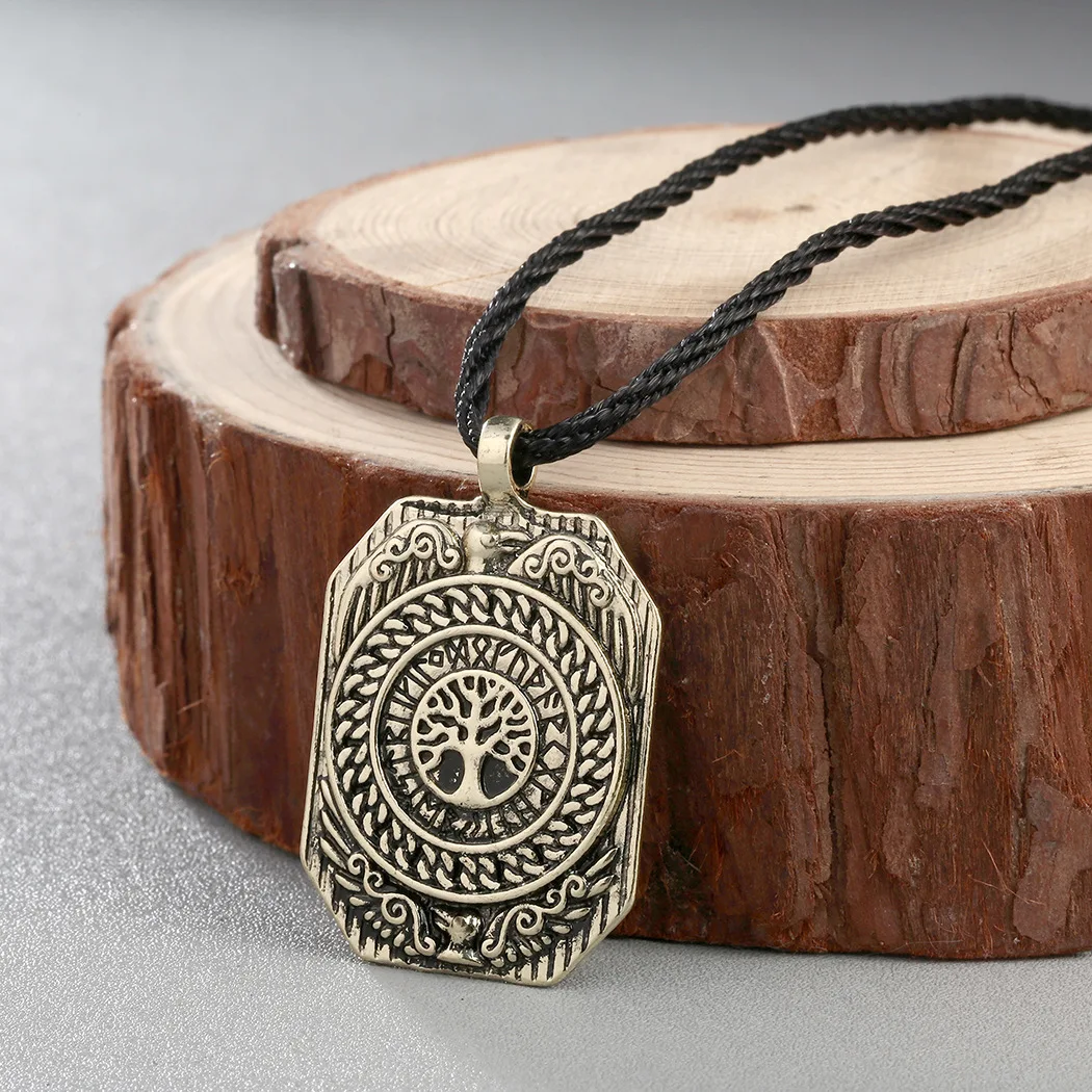 Retro Ethnic Style Slavic Tree of Life Pendant Rope Necklace Men's Personality Trend Alternative Cool Jewelry Necklace