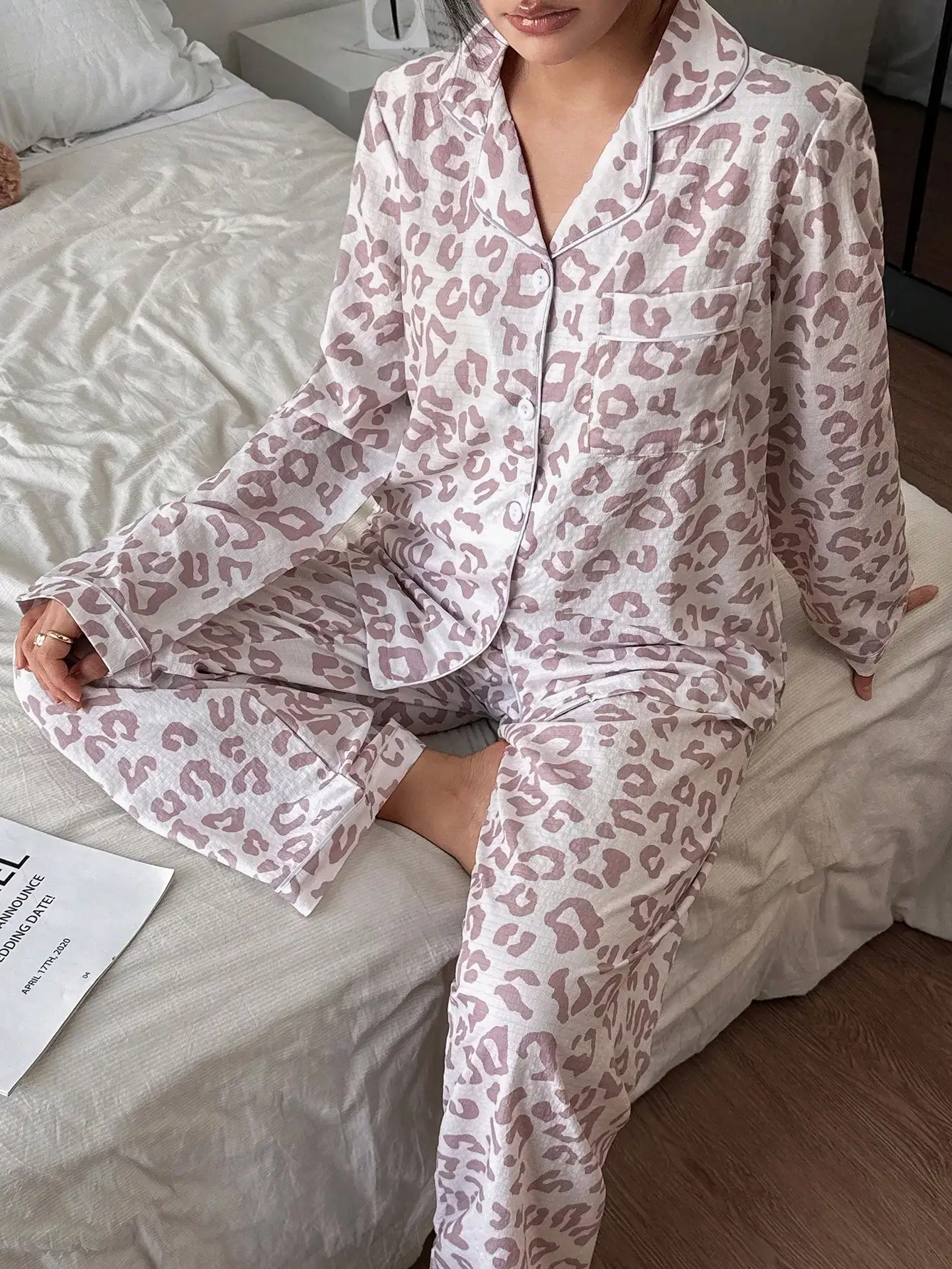 

Women's Leopard Print Long Sleeve Pajama Set with Collar and Pocket