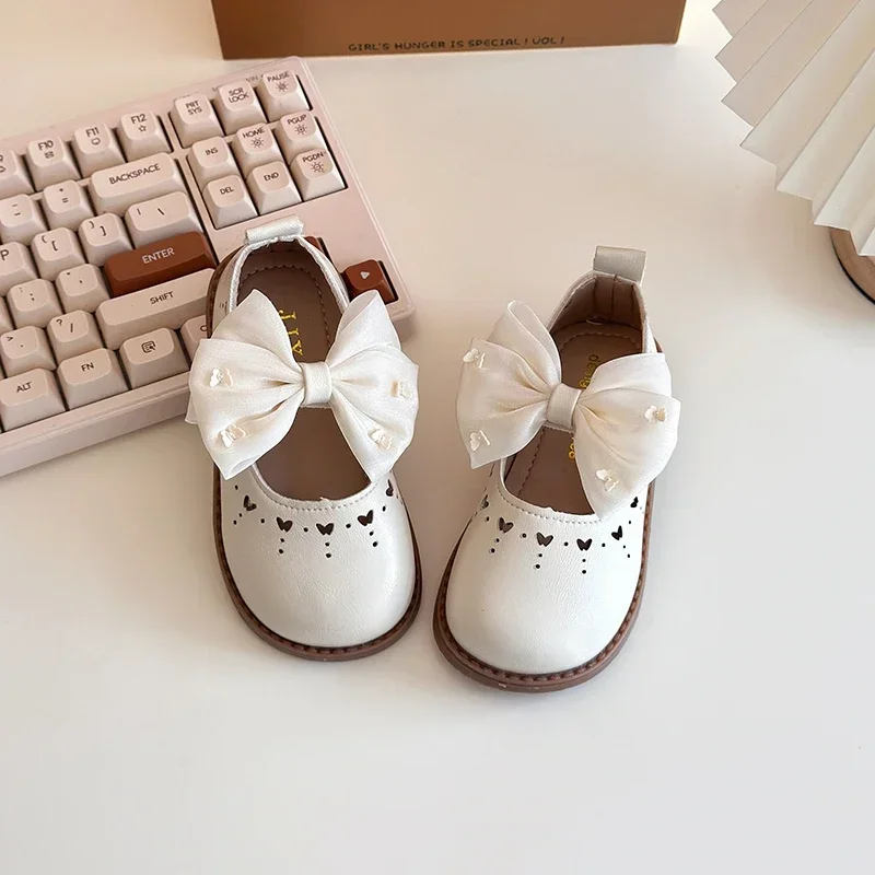 

Детские весенне-осенние туфли для девочек из искусственной кожи с бантом, модные, для школы, с вырезами, размеры 22-31