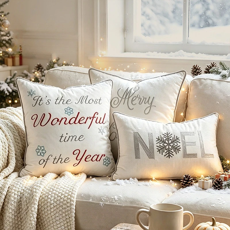 Christmas Velvet Throw Pillow 45×45cm – Snowflake Embroidery with Contrast Piping, Festive Sofa Cushion Cover for Holiday Decor