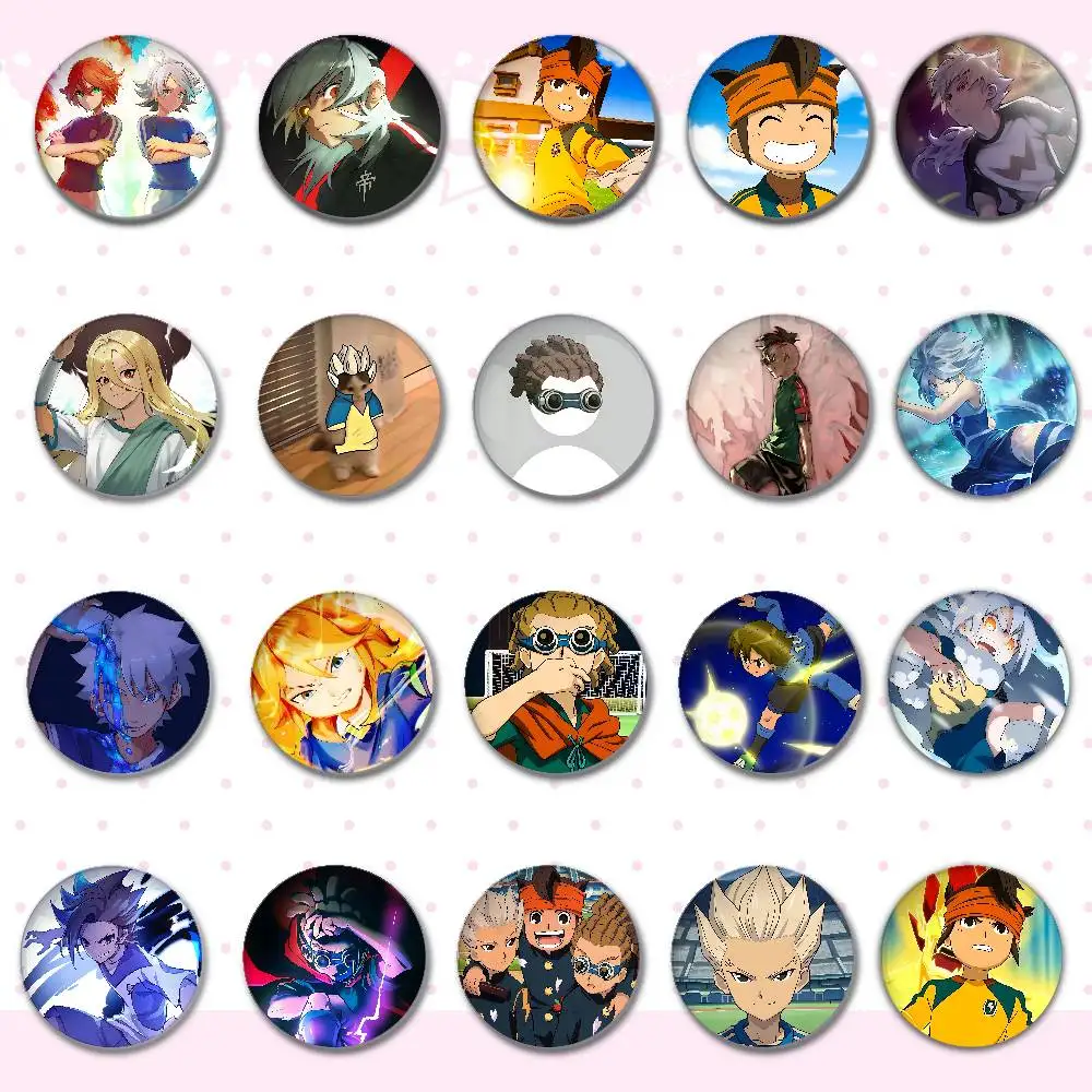 I-InazumaS Eleven Niedliche Abzeichen Runde Broschen Süße Cartoon-Idol-Cosplay-Abzeichen DIY Rucksack Kleidung Schmuck Anstecknadeln