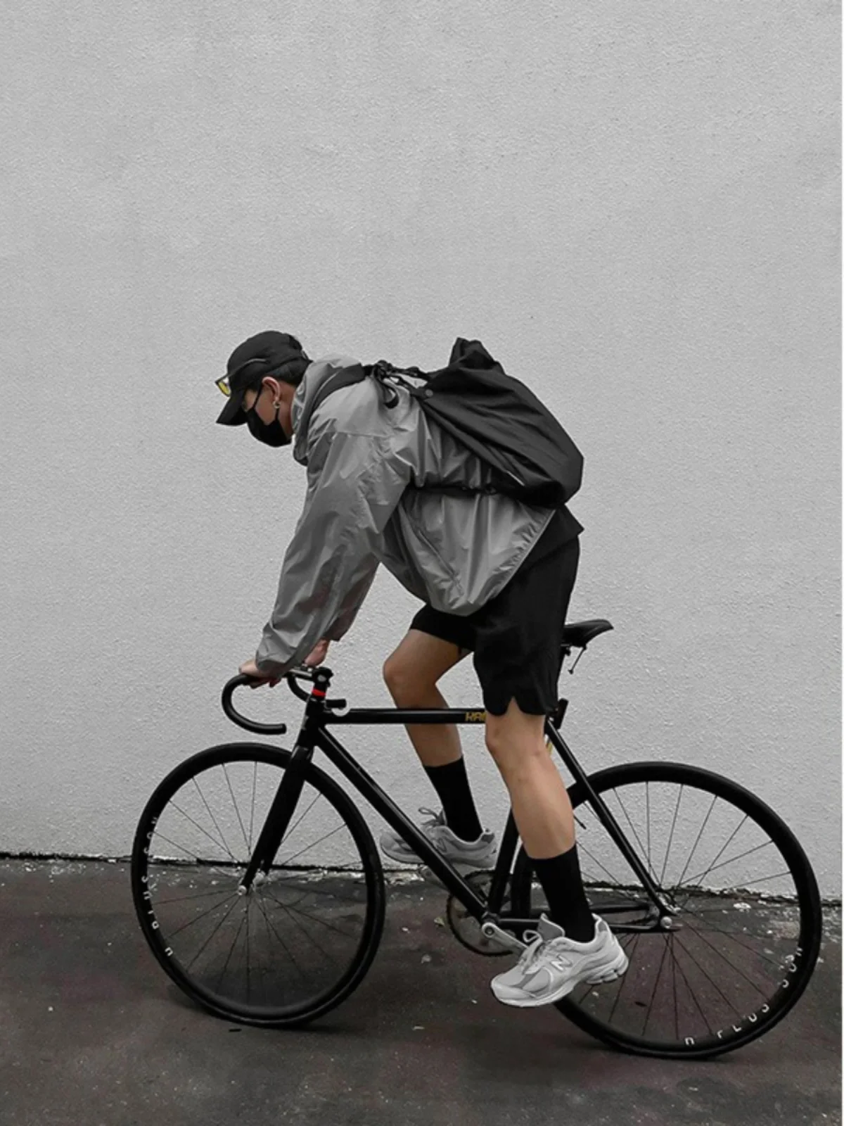 

Ice Silk Ultra-Thin Outdoor Running Cycling Outerwear Sunscreen Jaet American Functional ey coat Women's Faionable...