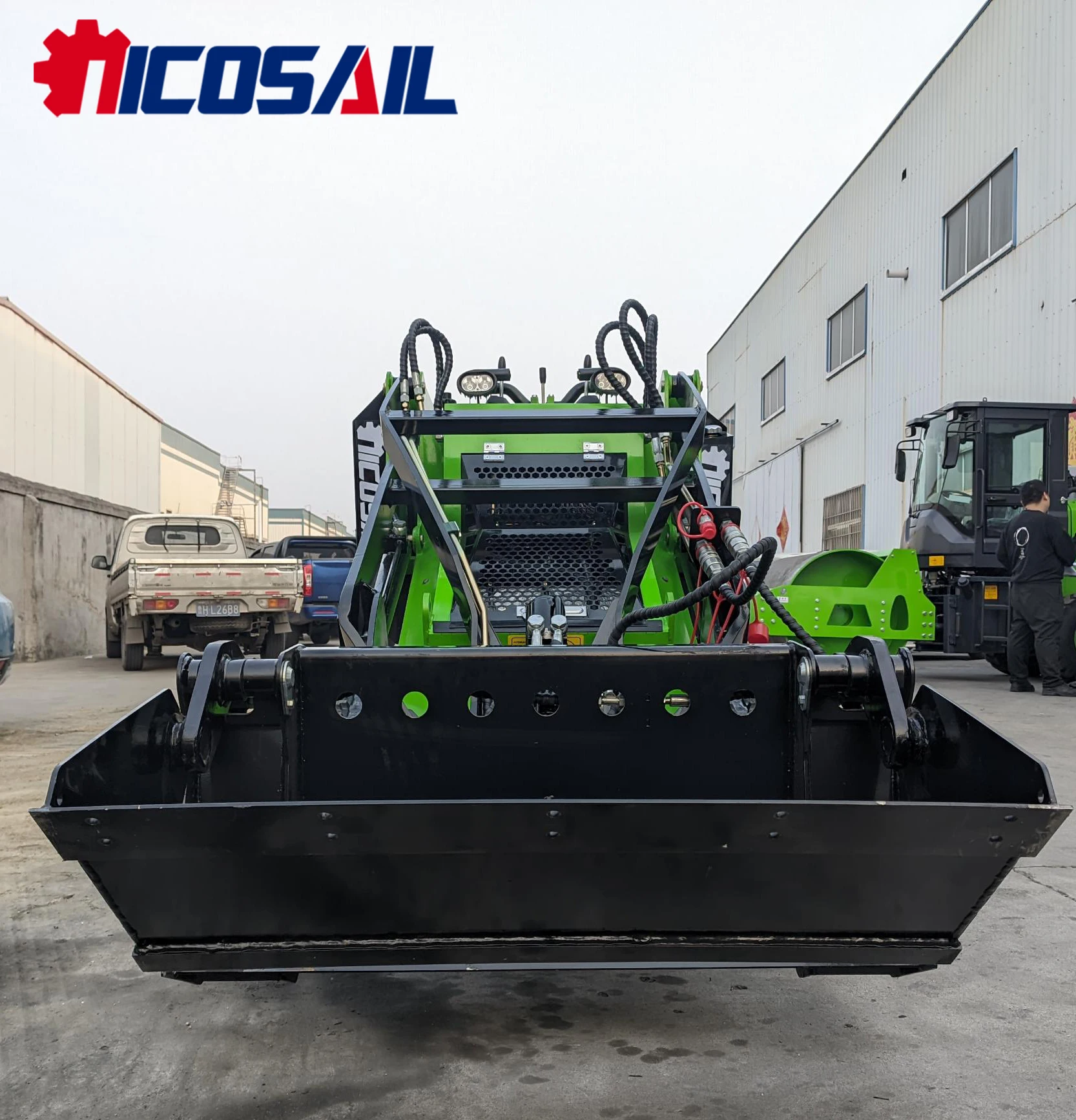 

Kubota engine mini skid steer loader, Chinese tracked front-track loader, with a 2-year warranty