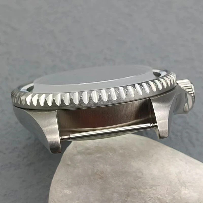 Mod 42 مللي متر SKX007 ساعة حافظة قبة الياقوت والزجاج والكريستال يناسب NH35 NH36 4R35 7S26 حركة 28.5 الطلب الرجال الغوص ساعة الحالات