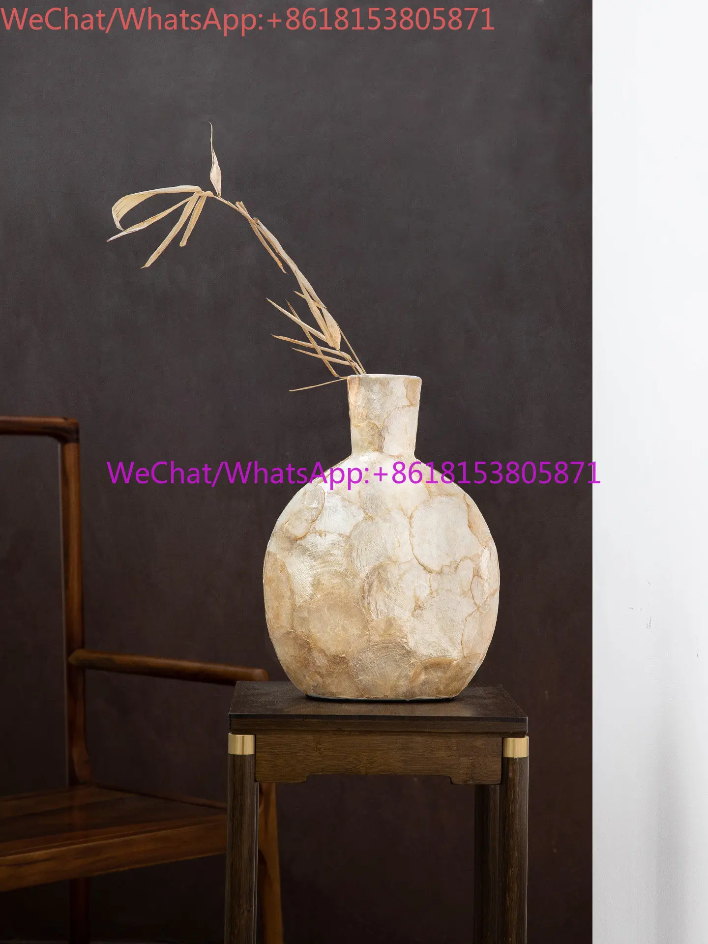 Chinese neoclassical golden bottle shell vase original nut art decorative ornament