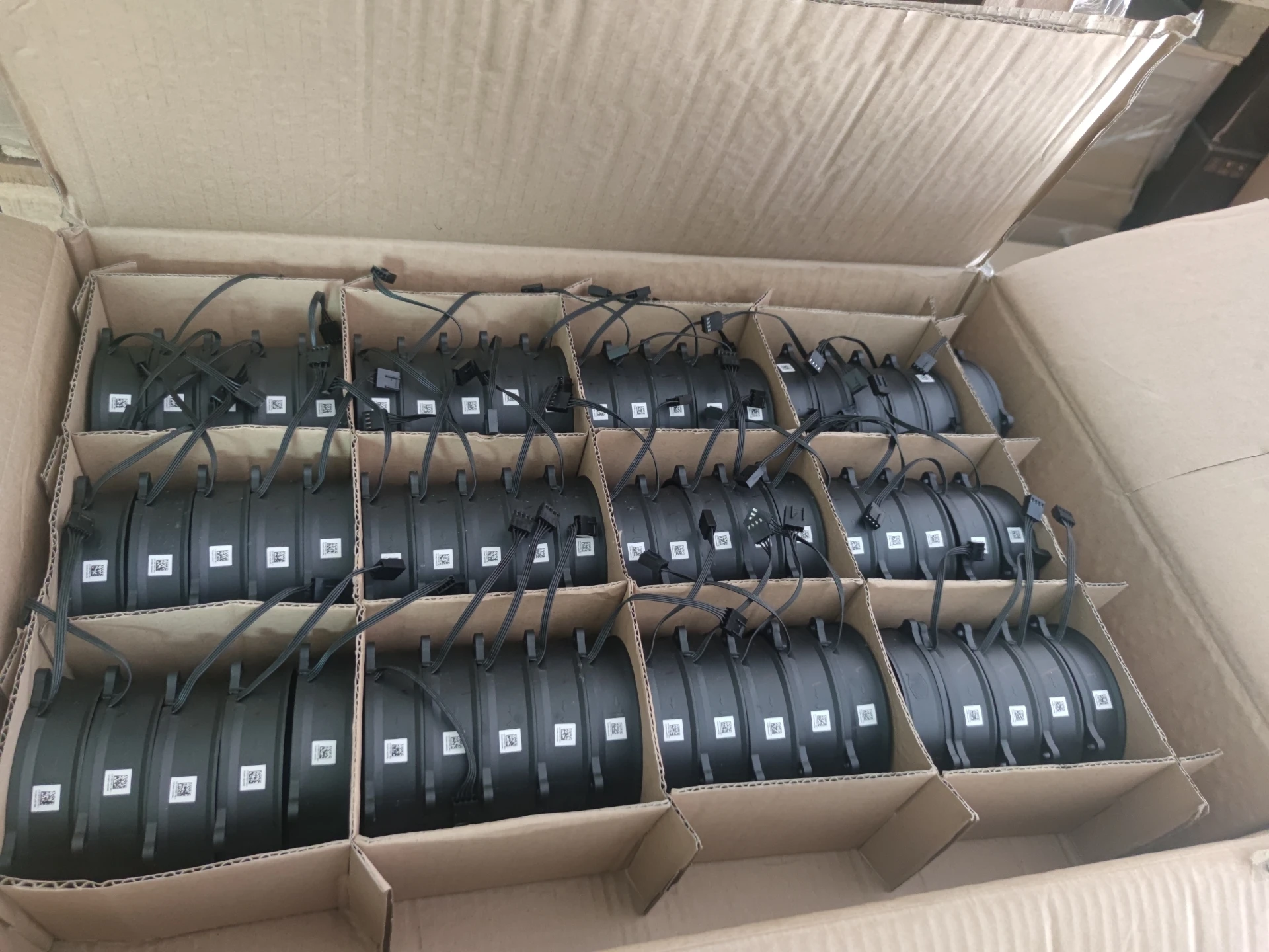 Original Cooler master 9025 90MM 90x90x25mm Circular fan 72mm hole pitch For 775 CPU Cooling fan 12V  0.36A  with PWM 4pin