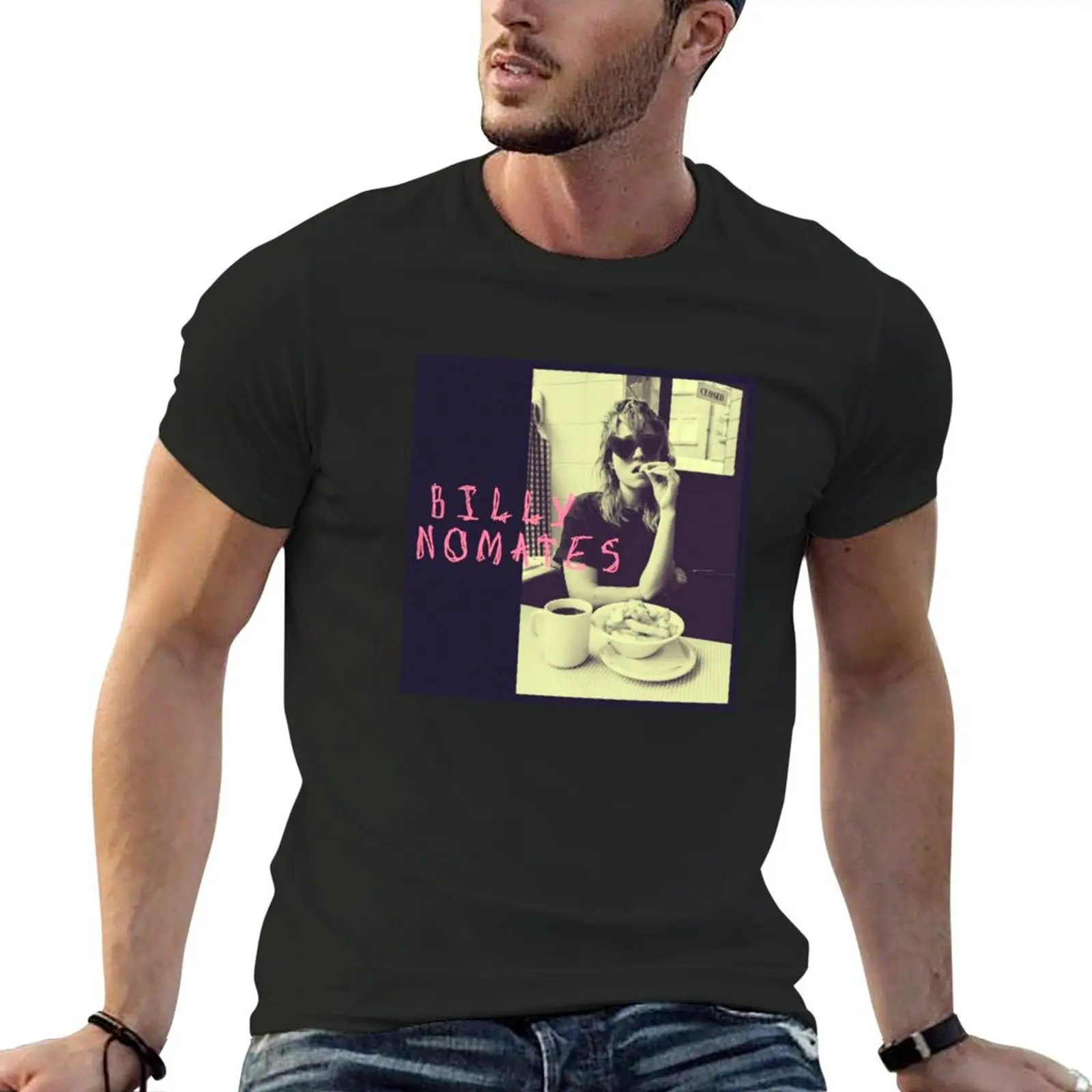 Футболка Billy Nomates Best of Logo Bes Singer, быстросохнущие милые топы, рубашка на заказ, мужские футболки высшего качества Футболка Billy Nomates Best of Logo Bes Singer, быстросохнущие милые топы, рубашка на заказ, мужские футболки высшего качества