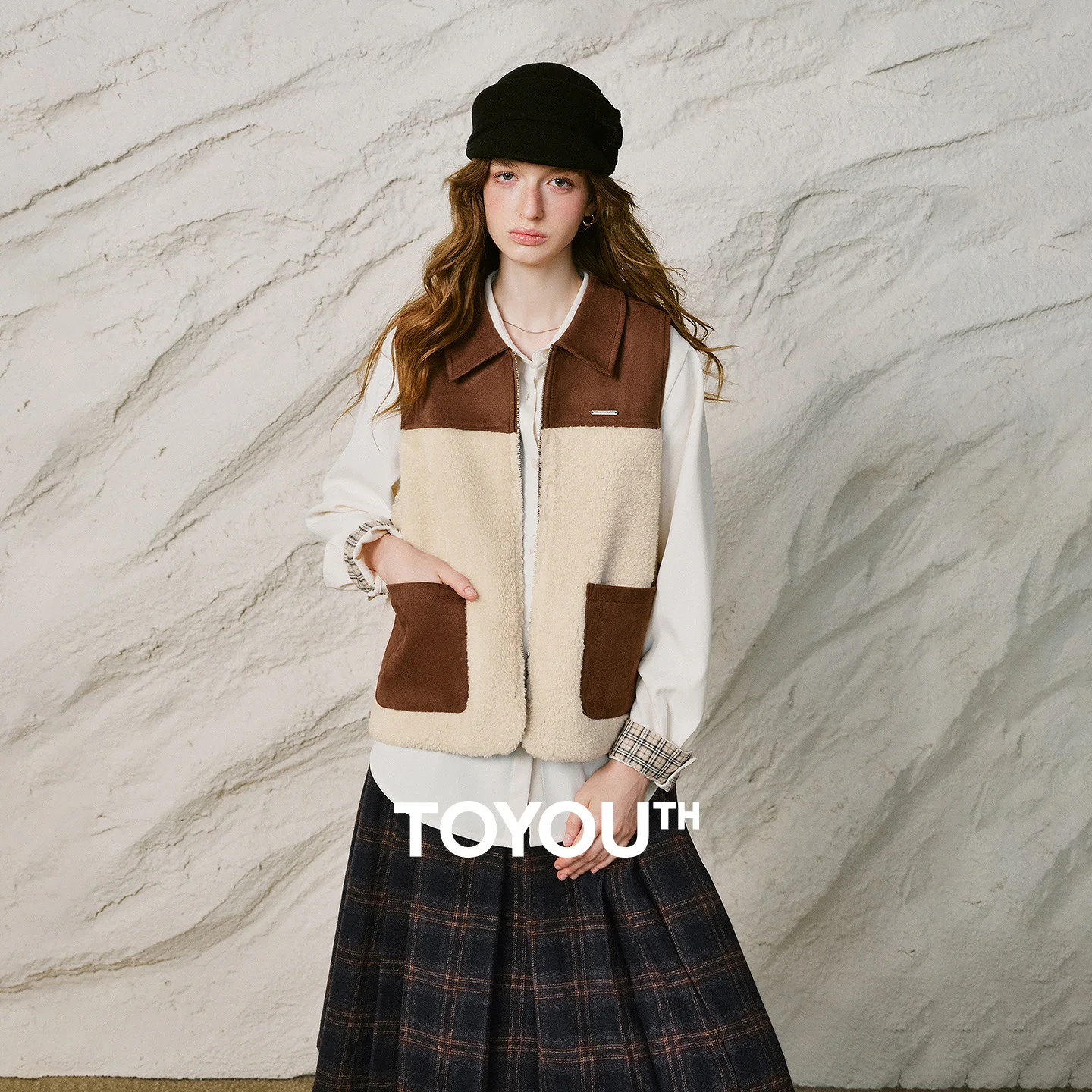 TOYOUTH Women Vest 2026 Winter New Vintage Nomadic Suede Spliced Fleece Loose Color Block Outerwear