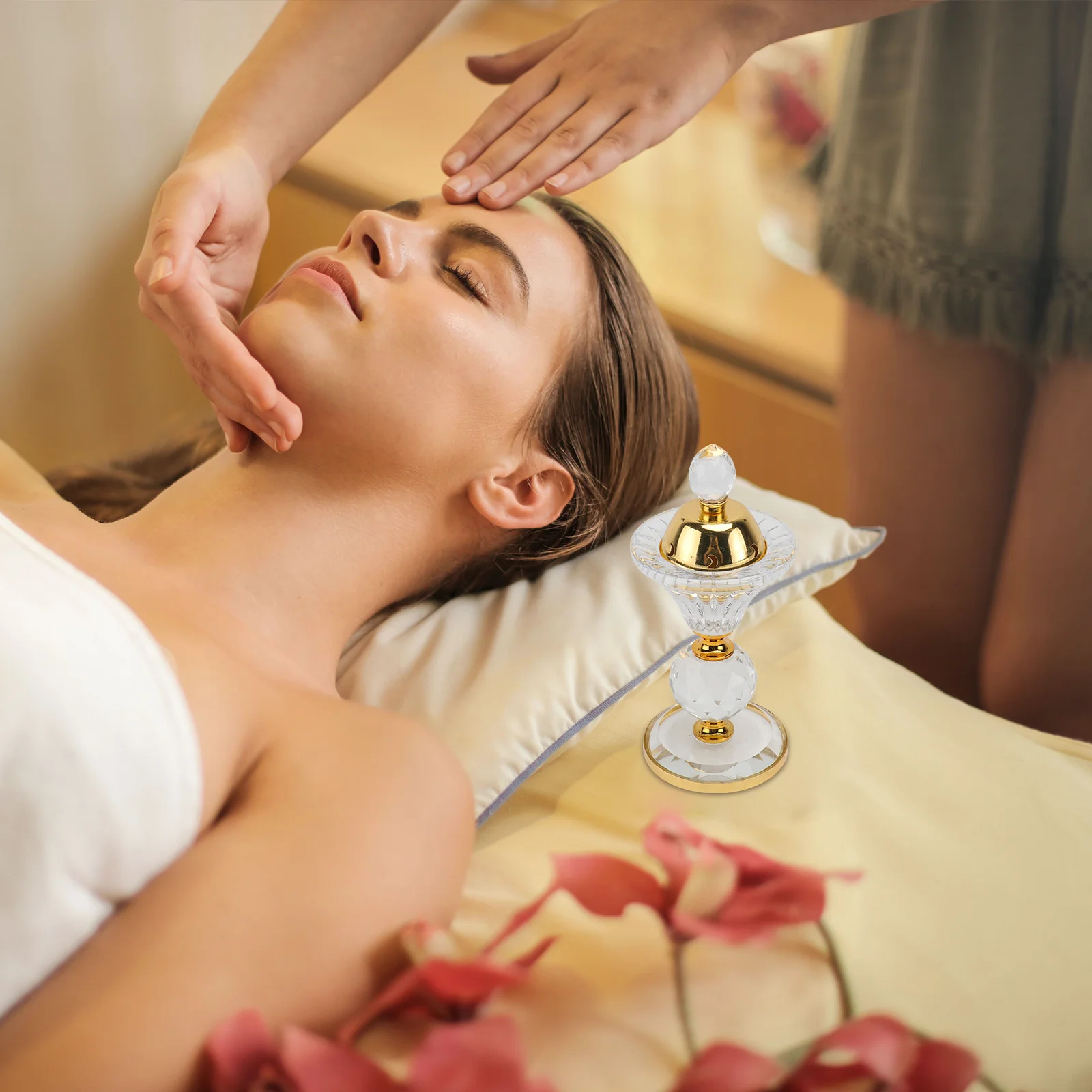 

1Pcs Saudi Arabia Crystal Incense Burner Elegant Metal Censer Home Office Decor Decorative Exotic Style Tabletop Incense Pill