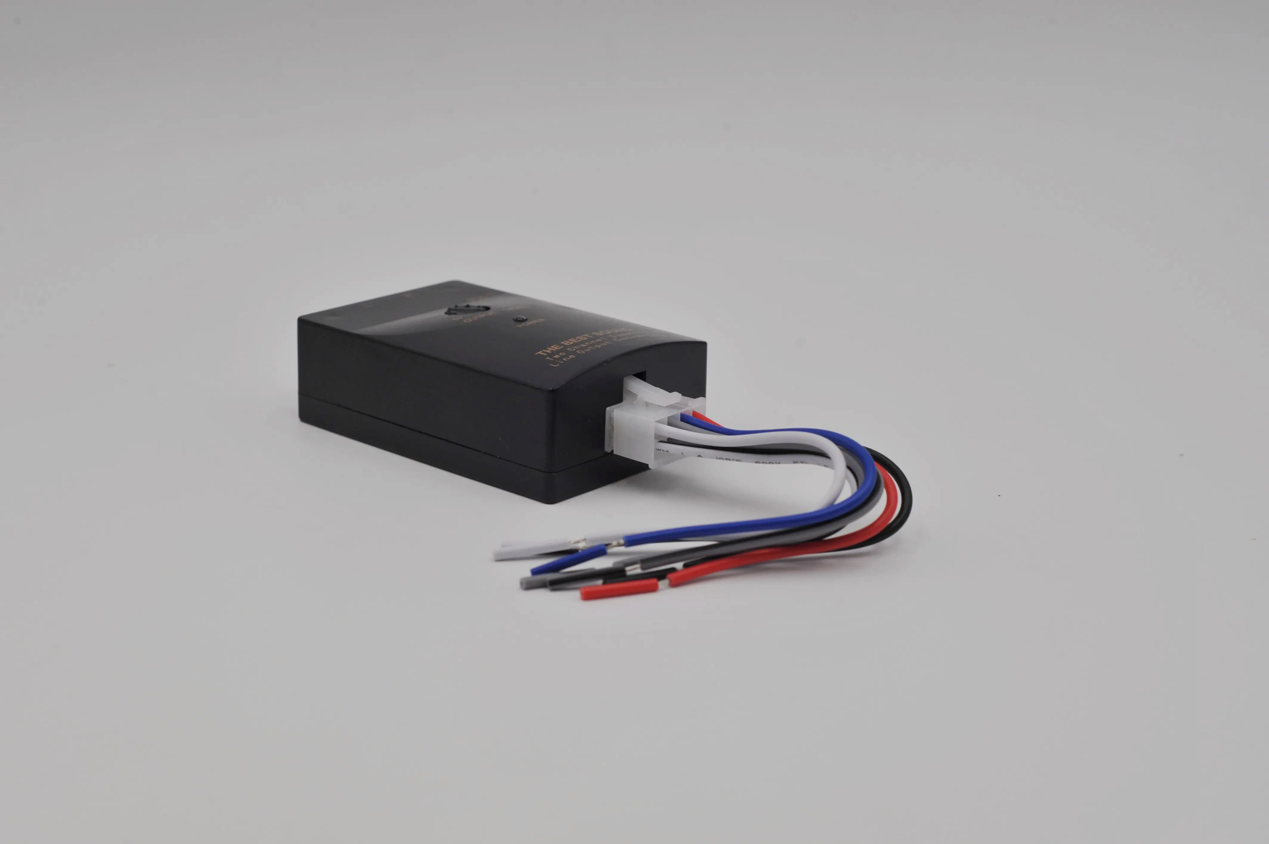 Vehicle-mounted host audio signal high-to-low converter with delay control line and 5-meter audio cable for power amplifier view 4