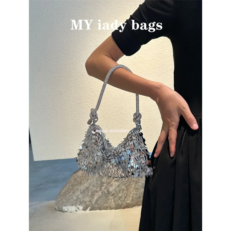 

Винтажная серебряная вечерняя сумка с пайетками, новый стиль, квадратная сумка с цепочкой-ремешком, сумка на плечо, универсальная и стильная.