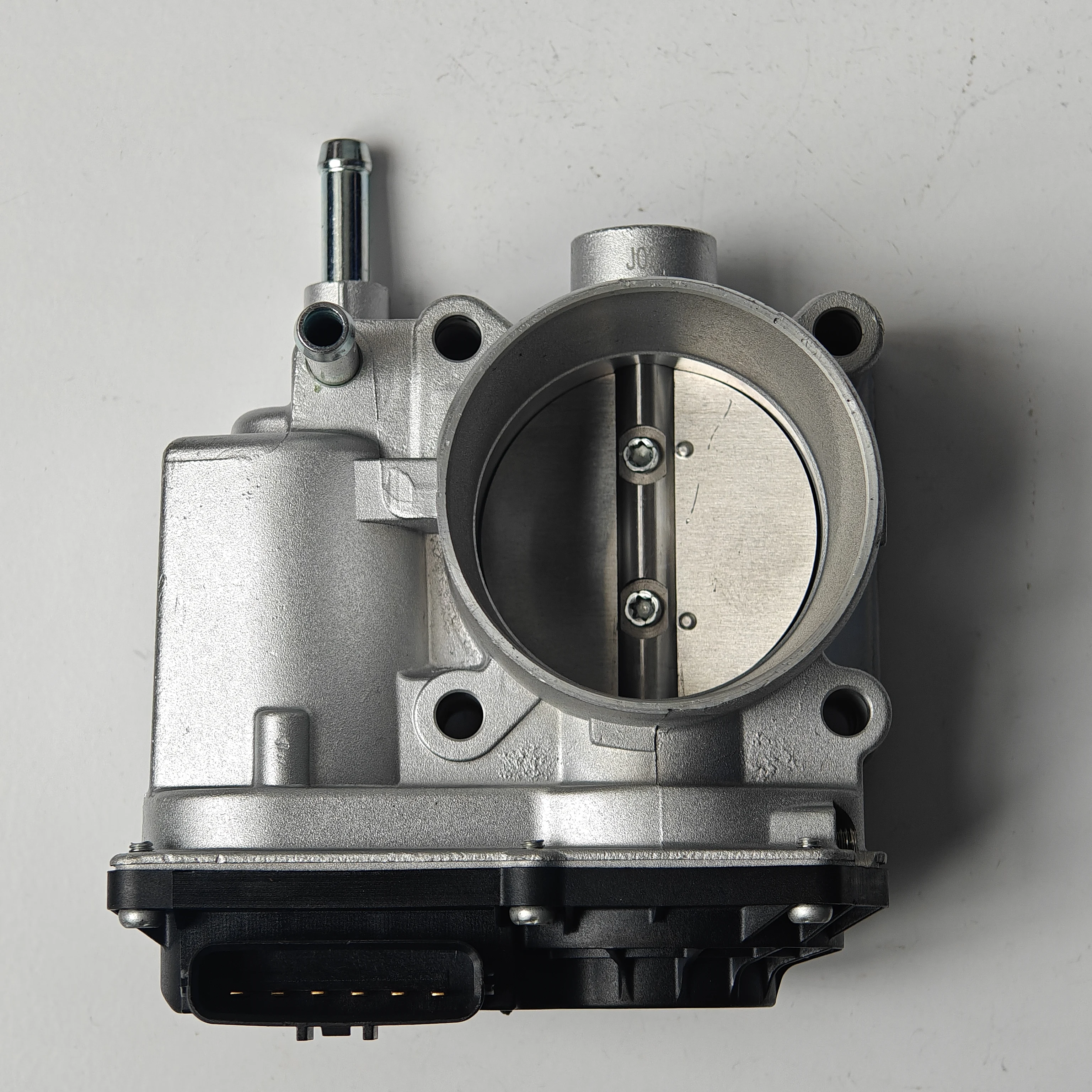 22030-37010 Throttle Body For Toyota Carolla Pontiac Vibe 1.8L 2009 2010