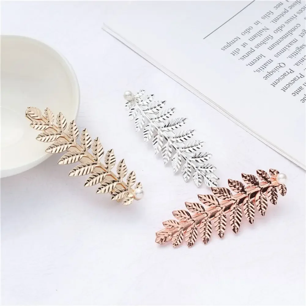 Western Hot Design Pearl Hairpin Leaf Shape Creative Metal Fashion Hair Clip For Trend Modern Women Accessories