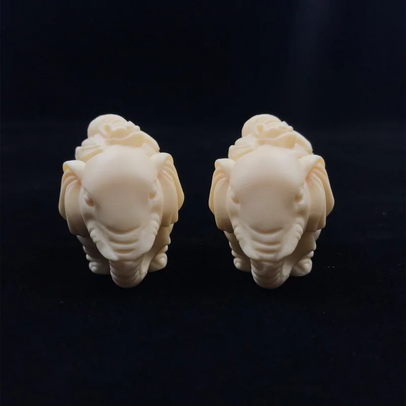 Factory Direct Supply Ivory Nut Ornaments Auspicious Patterns Desk Ornament Home Decorations Object Desktop Furnishings Pair