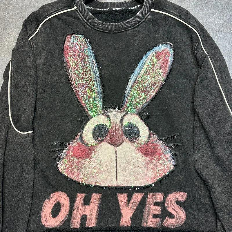 2025 خريف جديد الصناعة الثقيلة جديد الترتر طباعة الكرتون الأرنب طاقم الرقبة البلوز السيدات فضفاضة عادية لطيف معطف هوديس #4