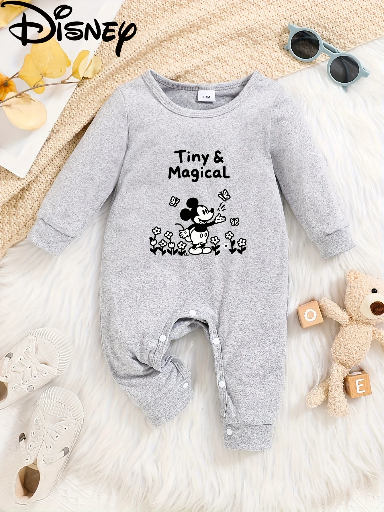 

【Authorized】Disney Mickey Mouse Baby Long-Sleeve Romper, Cute Pattern Print, Round Neck, Soft and Comfortable, Machine Washable, Suitable for All Seasons, Suitable for Outdoor Wear