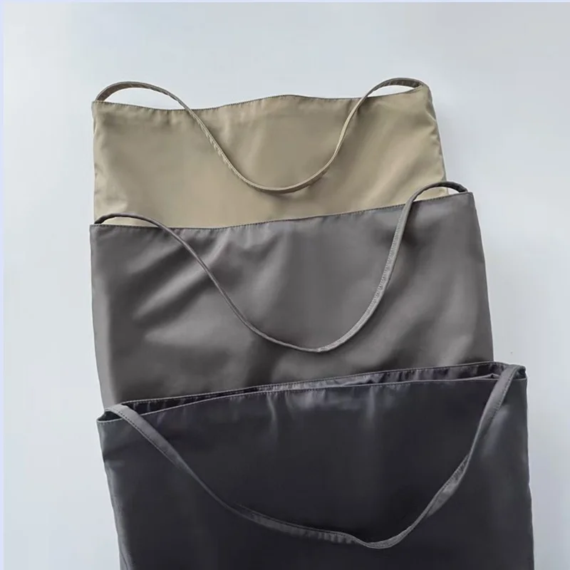 Versatile Trendy R Minimalist Large Capacity Ultra Light One Shoulder Nylon Bucket Bag Khaki/Deep Coffee/Black