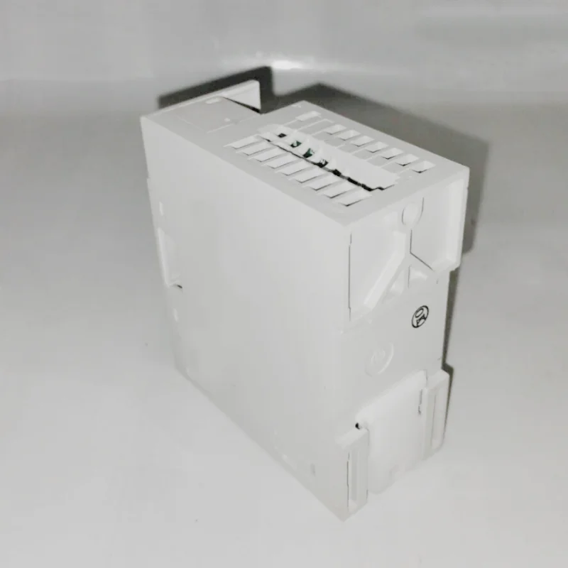 

FX-422CAB0 FX5-16ER-ES FX5-16ET-ES FX5-16ET-ES-H FX5-16ET-ESS FX5-16ET/ESS-H FX5-16EX-ES New Original Module