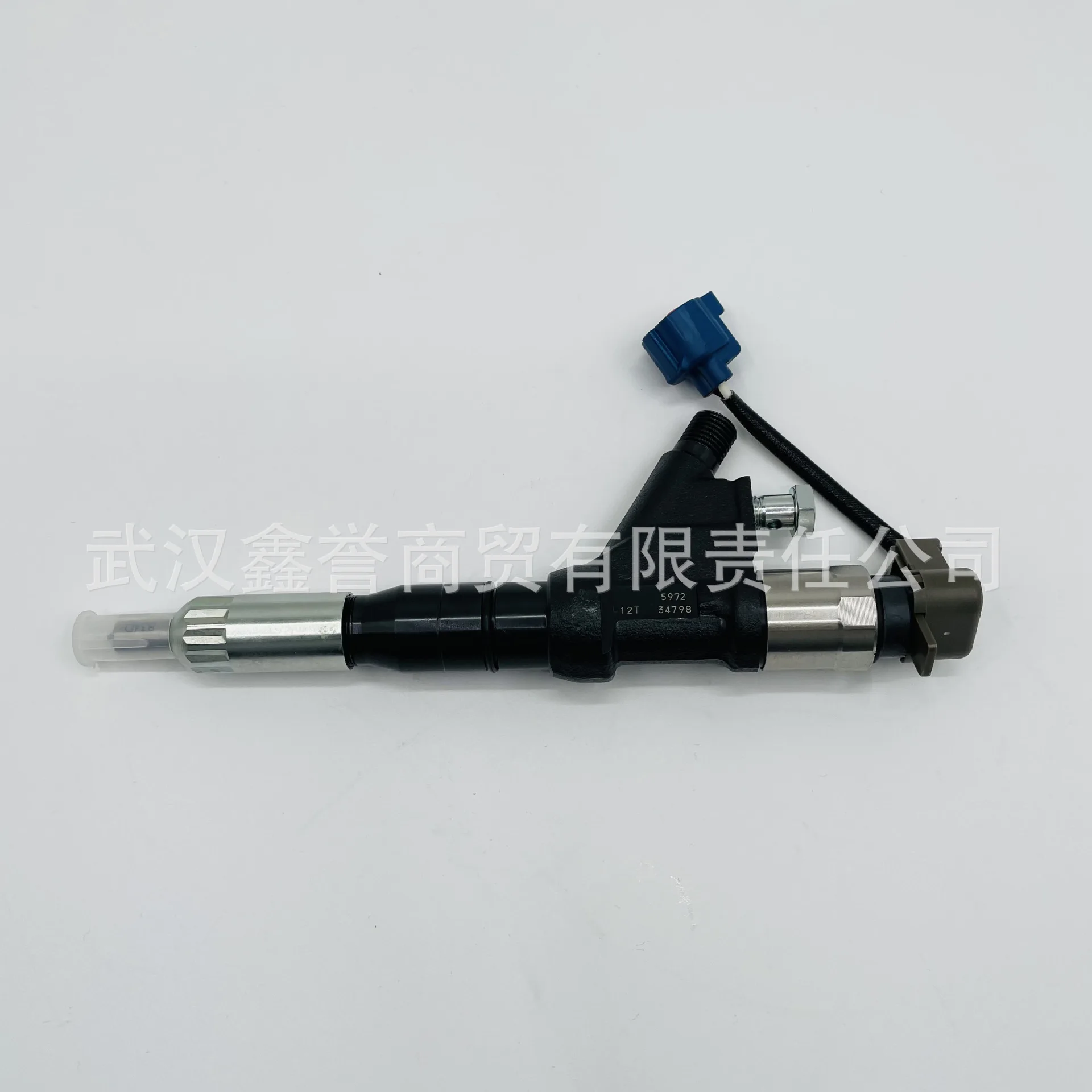 095000-5972 23670-E0360 Denso Injector Assembly, Fuel Injector, Suitable For Engines