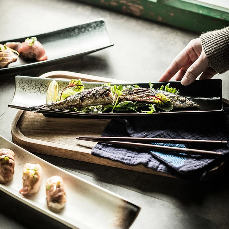Japanese Style Ceramic Dishes Tableware Long Plate Shaped Sushi Snack Plate Barbecue Plate Sashimi Fish Plate Restaurant Plates