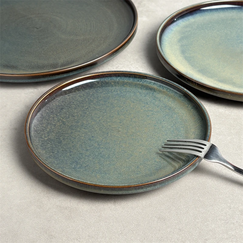 

Retro Japanese Sle Cerc Plate round aped Underglaze Color Dinnerware Commercial Use Slow Di Handmade from China