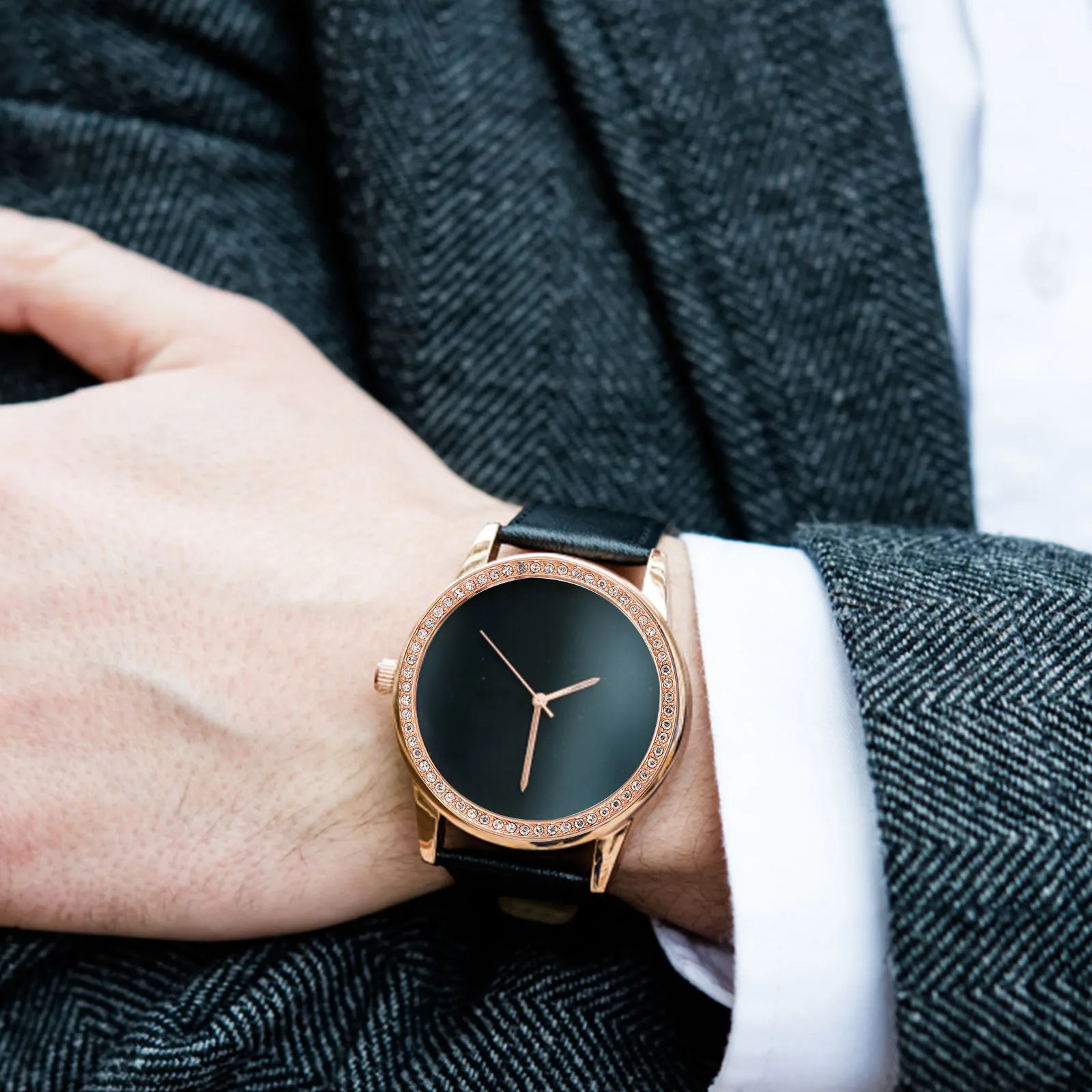 

2Pcs Diamond Watch Bezel Ring Metal Alloy Replacement Decorative Watch Protector Lightweight Scratch Proof Stylish