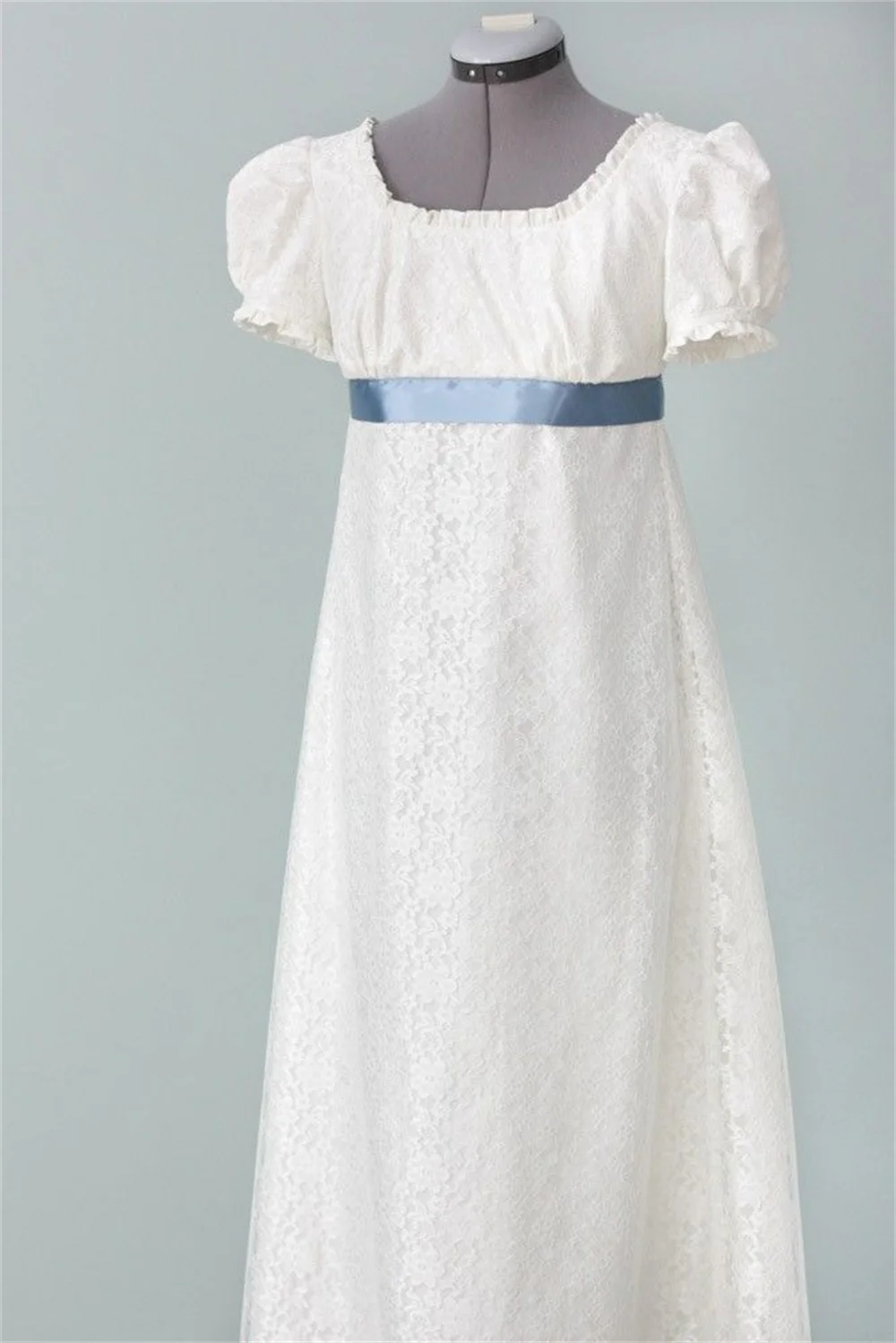 

Medieval Tea Party White Dress Regency Dress Busty Vintage High Waistline Victorian Regency Era Ball Gown Jane Austen Costume