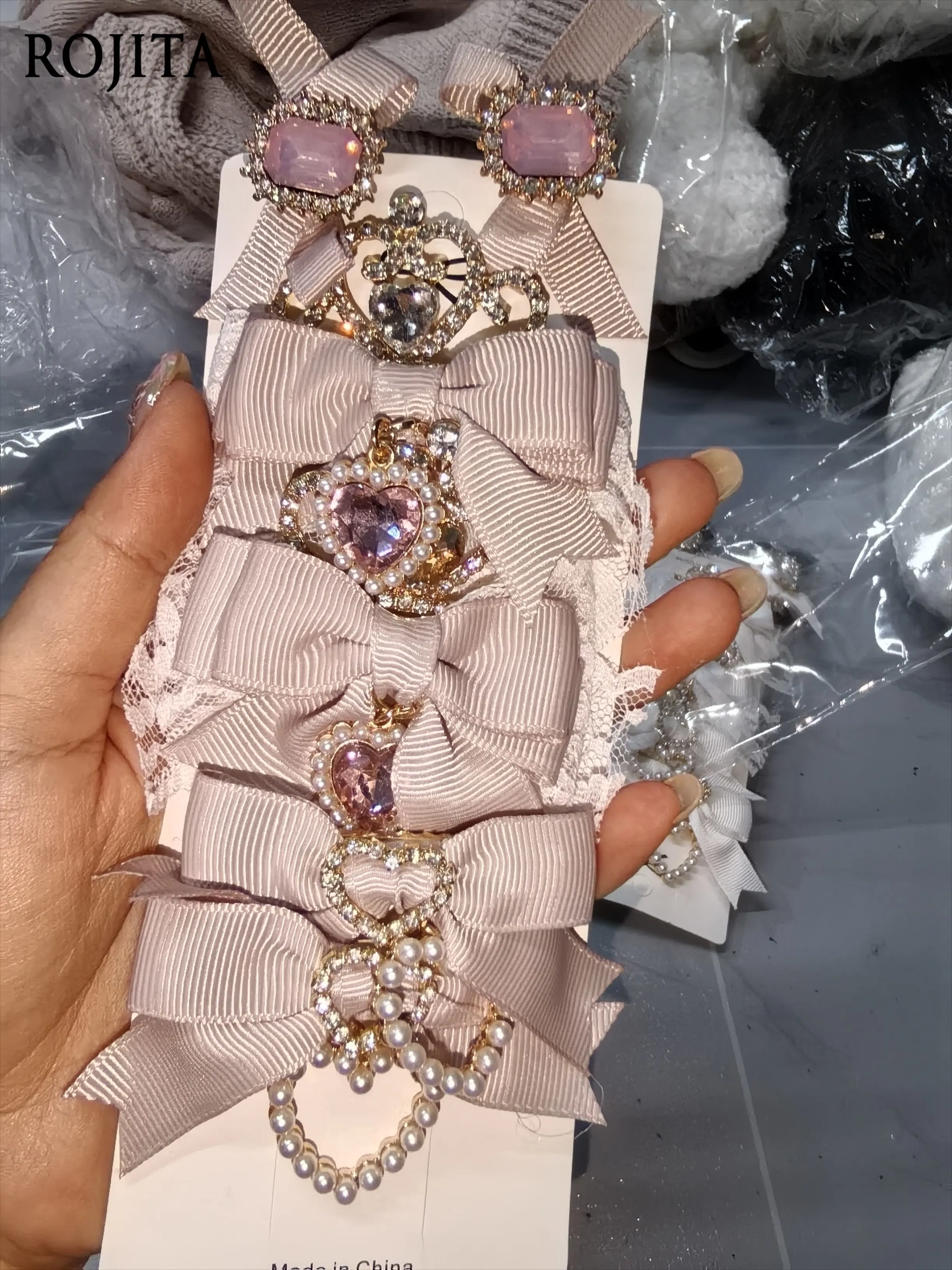 ensemble-de-pinces-a-cheveux-style-lolita-japonaise-avec-nœud-strass-perles-et-ruban-en-dentelle-3-couleurs-blanc-noir-rose