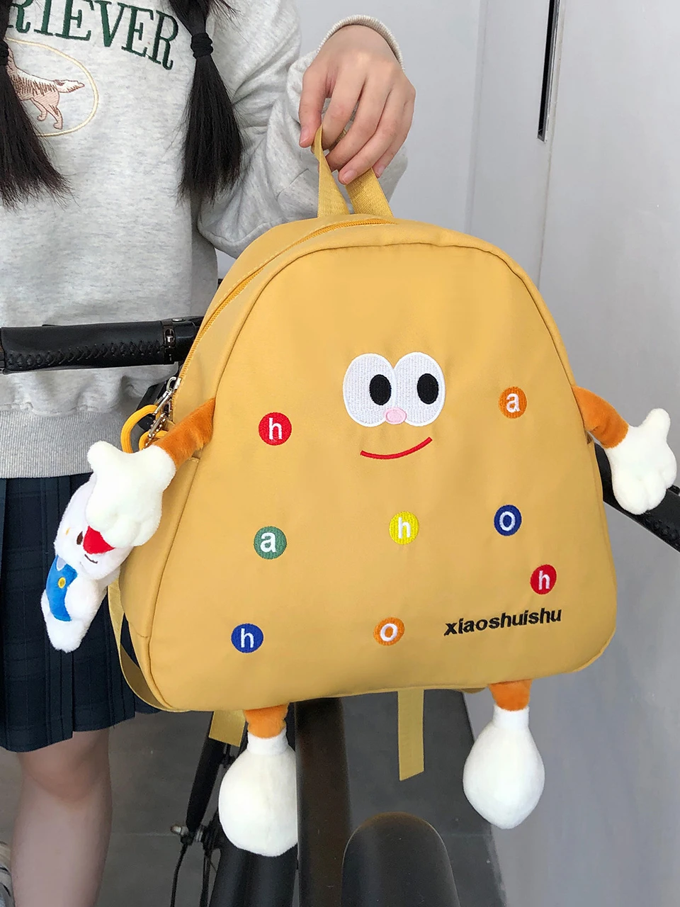 mochila-estudantil-grande-e-bonita-com-estilo-japones-bolsa-casual-feminina-em-material-de-poliester-macio-com-fecho-de-zipe