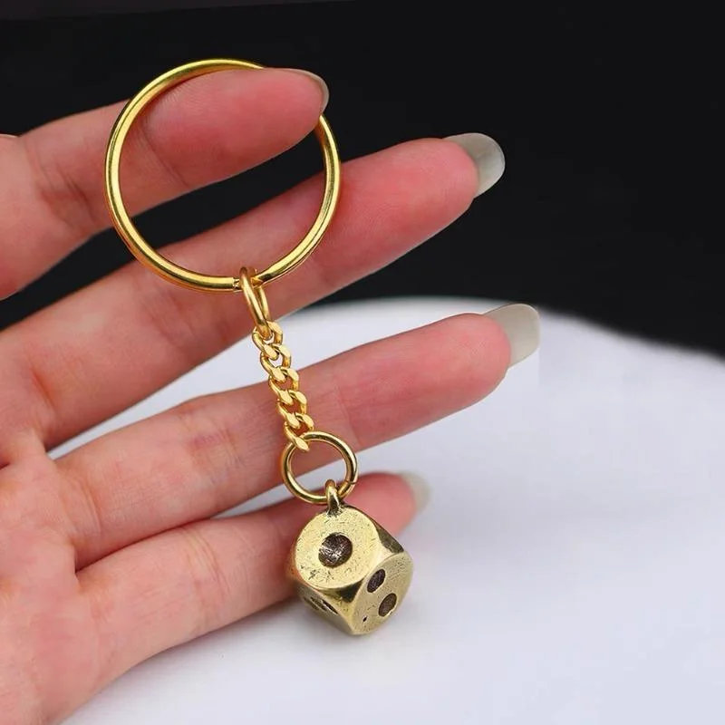 New Dice Key Chain Metal Personality Dice Model Alloy Keychain Gift Stainless Steel Good Luck Car Key Ring