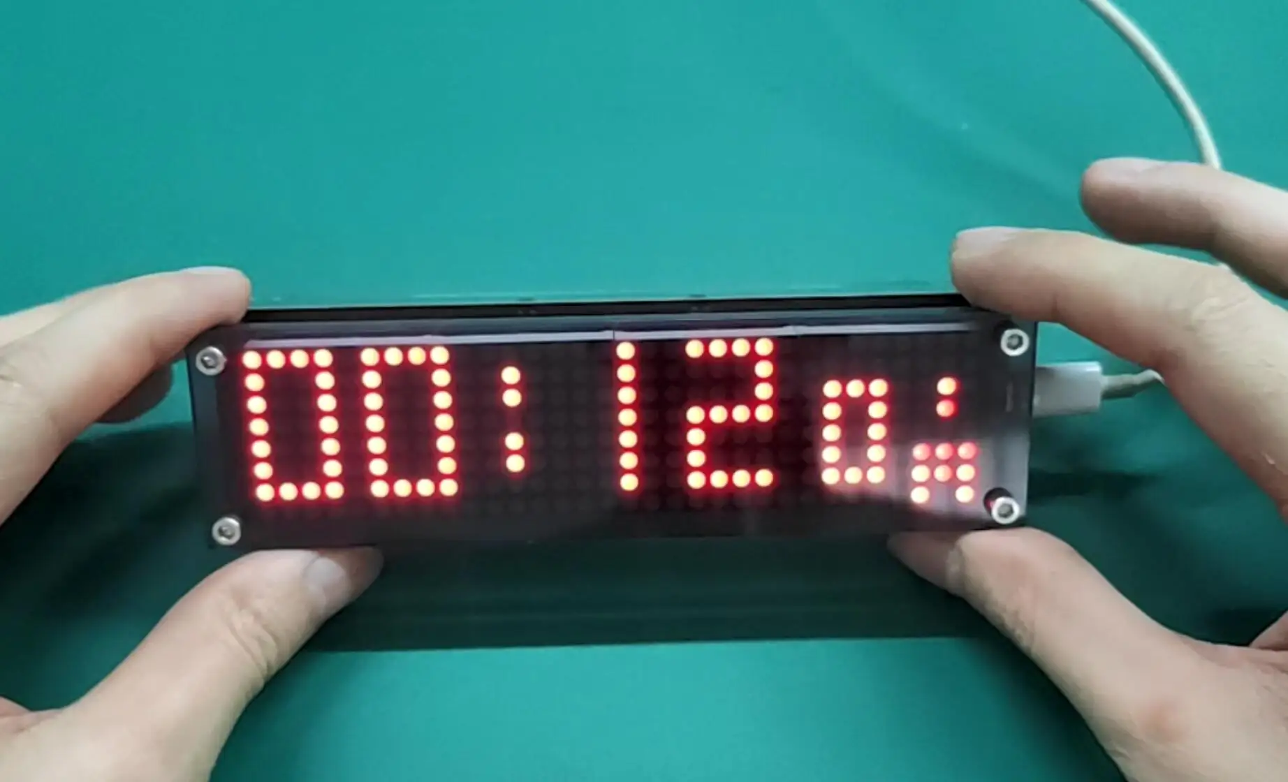 Imagem -03 - Wifi Relógio Rede Timing Display Digital Led Dot Matrix Relógio Vermelho Azul Branco Tempo Tipo-c Poder Esp8266