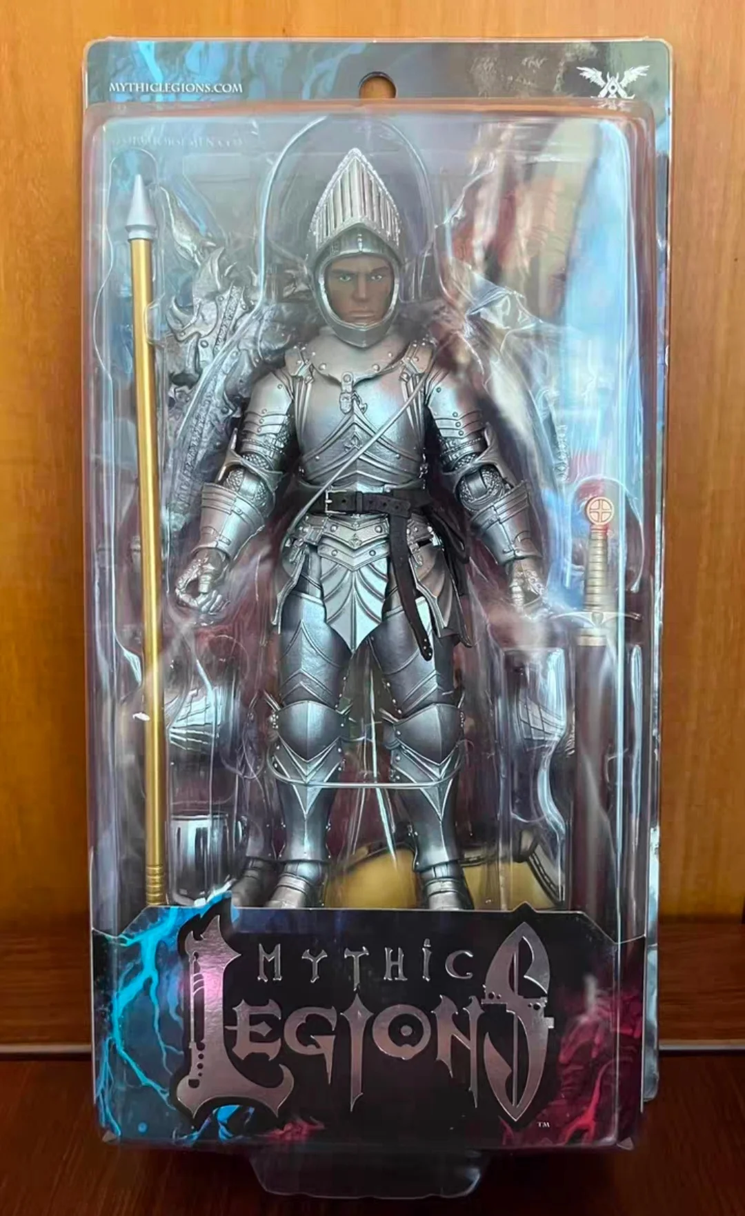 

Оригинальный четыре всадника, масштаб 1/12, мифические легионы, 10-летие, серебряный рыцарь типа II, шарнирная фигурка, коллекционные игрушки