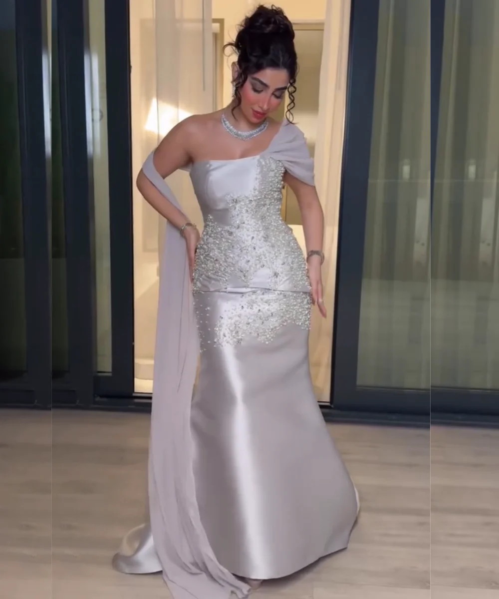 

Индивидуальные модные вечерние платья в современном стиле из шармеза с плиссировкой и пайетками, прямого кроя, на одно плечо, длинные, на заказ, для особых случаев, класса люкс