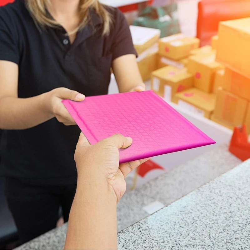 Paquete de envío de burbujas para pequeños negocios, paquete de embalaje, bolsas para embalar productos, sobre de sobres, color rosa, 100 piezas